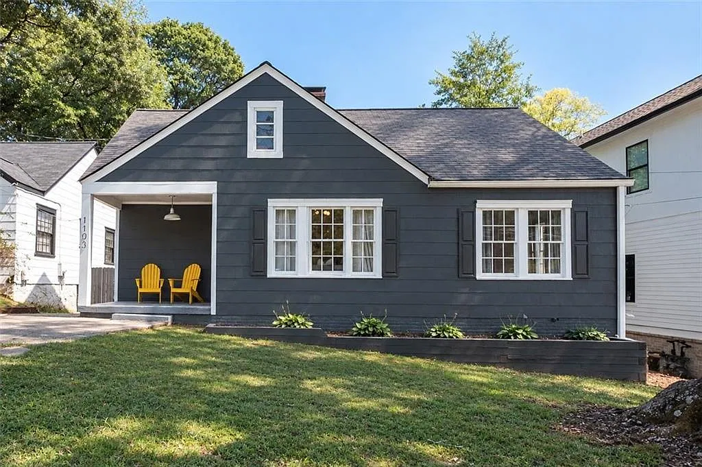 3 bed, 2.0 bath, 1430 sqft, $3,700 — Photo 1
