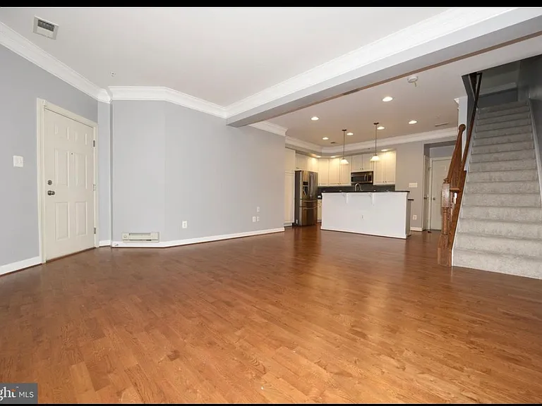 5723 Callcott Way #L — Photo 6
