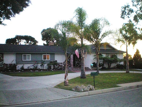2nd image of 19504 E Dexter St