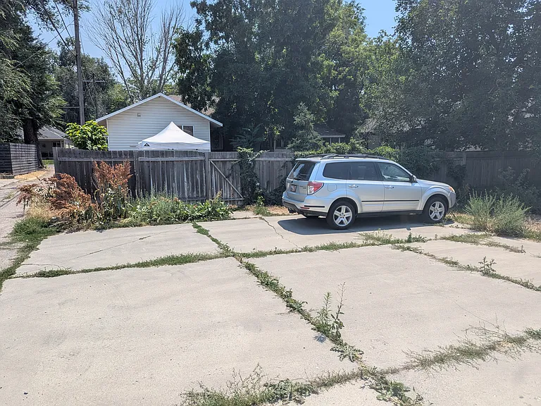 669 E Downington Ave — Photo 8