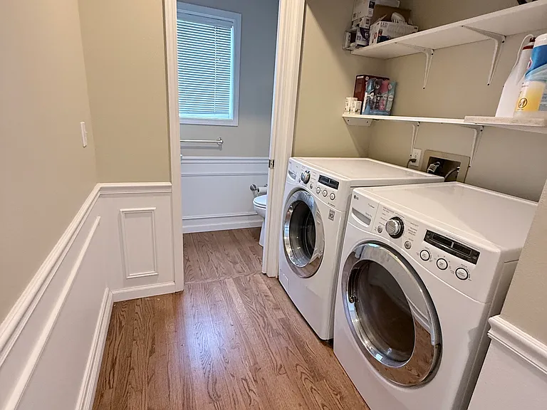1401 Monroe Ave NE #M — Photo 9
