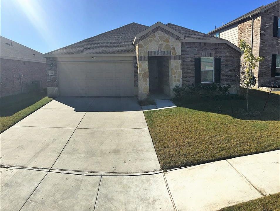 1st image of 3020 Montserrat Creek Dr