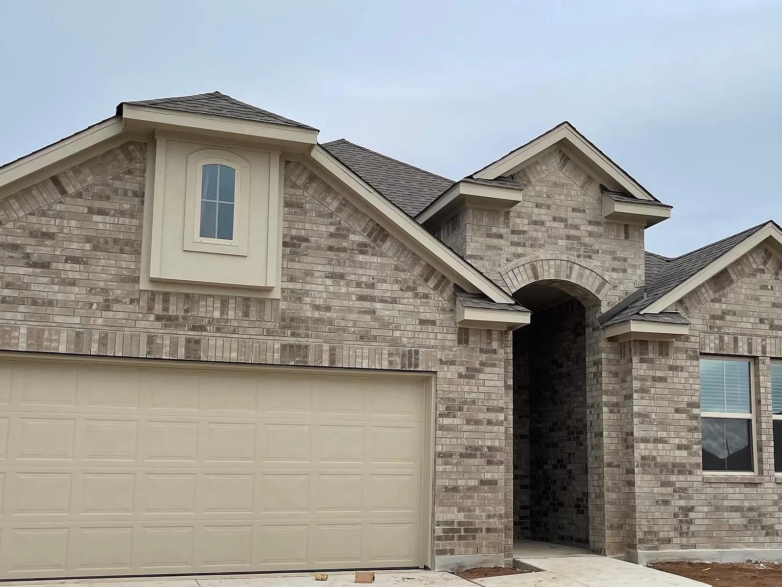 Jefferson Dr, Kyle — Photo 2