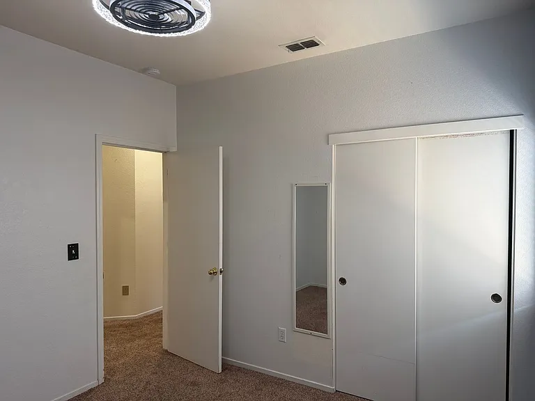 1947 Expedition Way — Photo 17