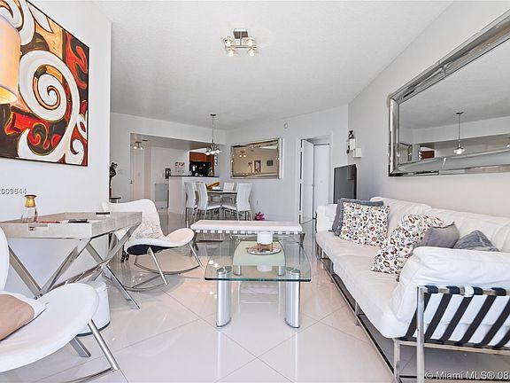 5th image of 16699 Collins Ave APT 3006
