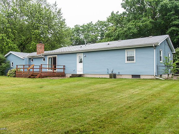 5th image of 9573 E De Ave