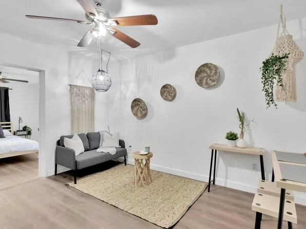 6039 108th Ave #3, Pinellas Park, FL 33782