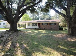 1242 W 18th St, Laurel, MS 39440