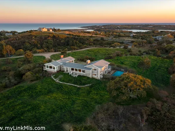 15 Red Valley Rd, Chilmark, MA 02535