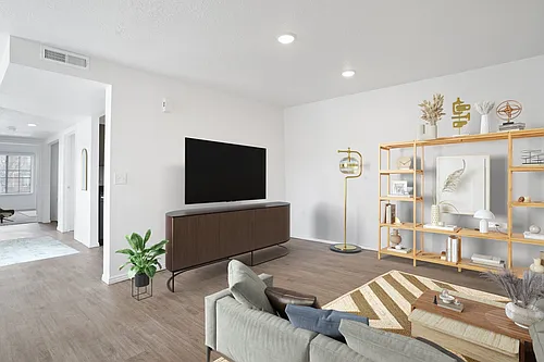 Shoreline North Salt Lake Apartments Photo 1