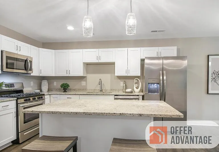 35 W Crescent Ave #B — Photo 1
