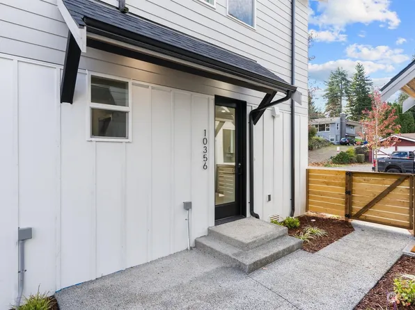 10356 Wallingford Avenue N, Seattle, WA 98133