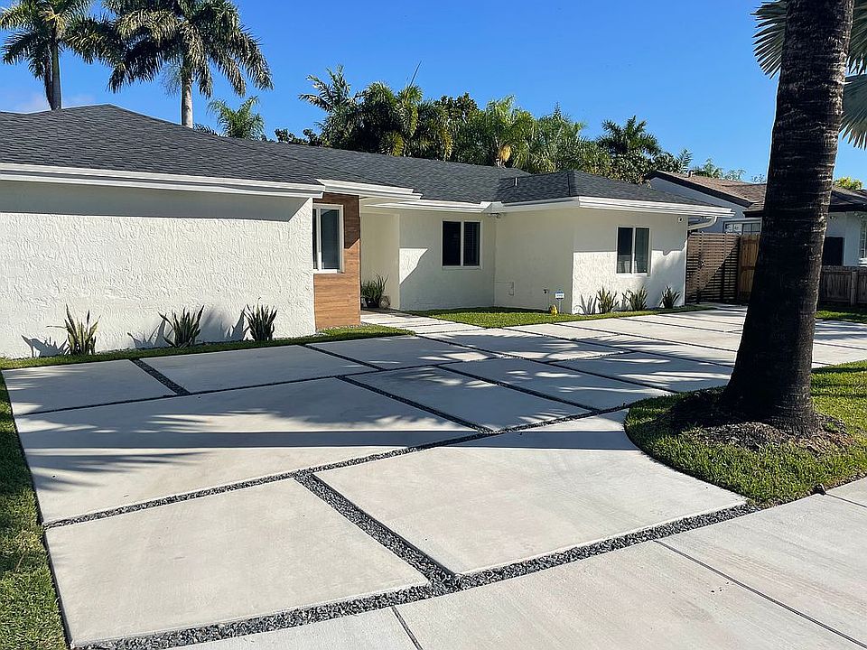 1st image of 9351 SW 165th St
