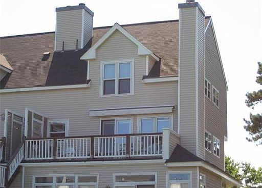2nd image of 552 White Cliff Dr
