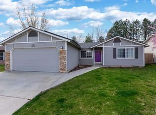 1433 E Oakridge Dr, Boise, ID 83716
