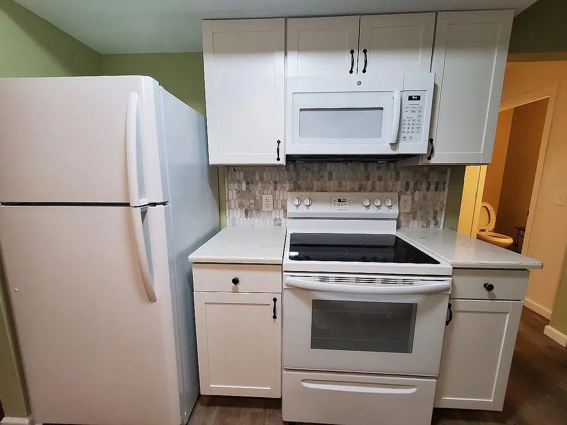 2 bed, 1100 sqft, $1,450 — Photo 4