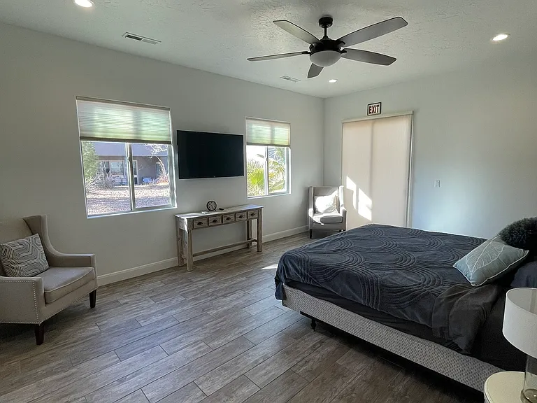 3212 S 4900 W — Photo 17