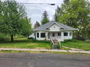 215 Fonner St, Endicott, WA 99125