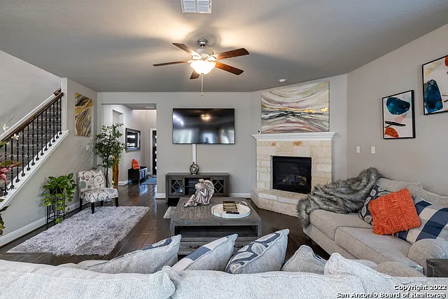 11711 Caitlin Ash — Photo 8