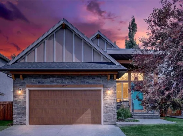 295 S Tremblant Way SW, Calgary, AB T3H 0S8