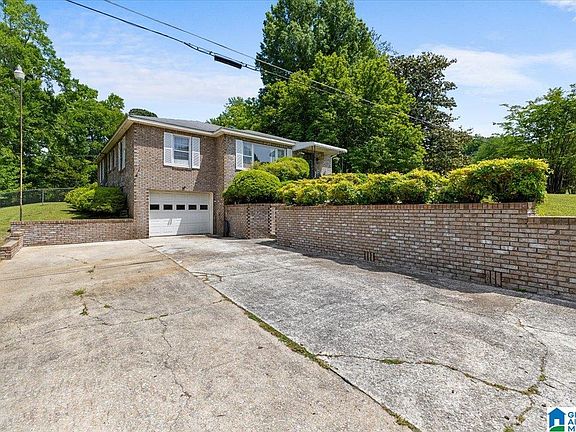 4th image of 973 Pine Hill Rd