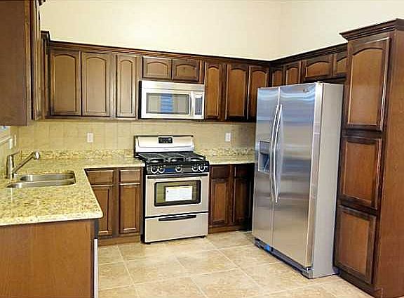 5th image of 3033 Woodhead Pl