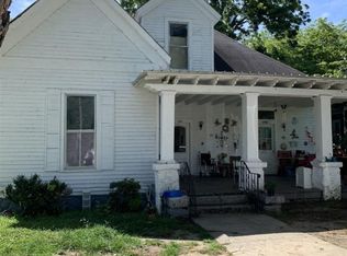 174 B S McIntosh St, Elberton, GA 30635