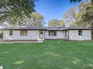 215 Piney Mountain Rd, Greenville, SC 29609