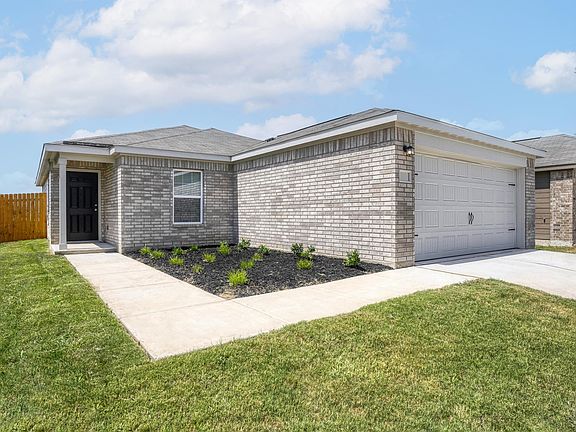 2nd image of 4406 Banting Cres