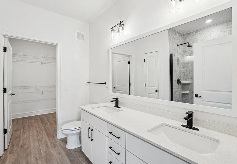 Tropia Luxury Apartments — Photo 164