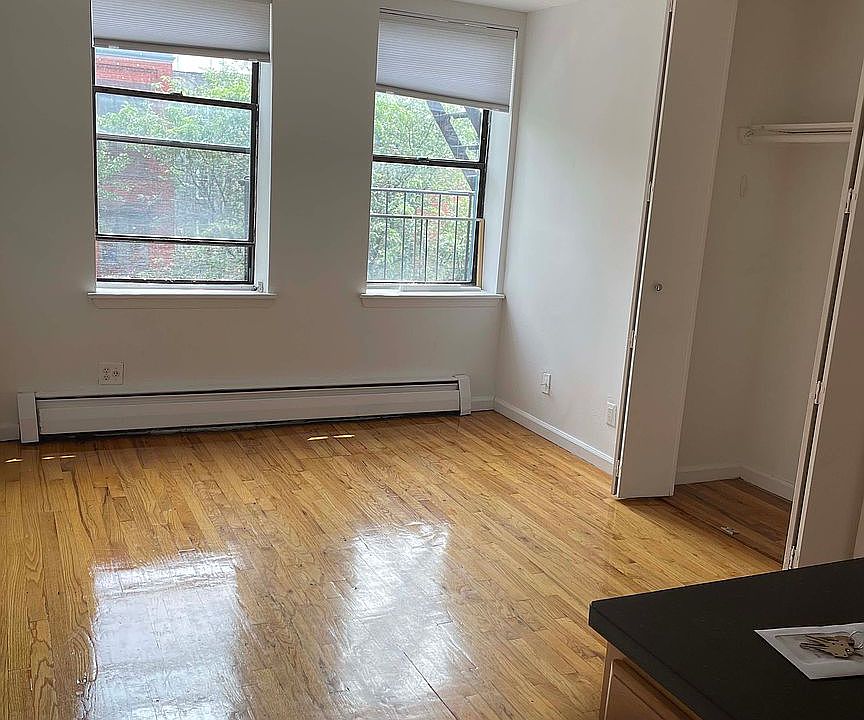 1st image of 47 Clifton Pl APT 3D