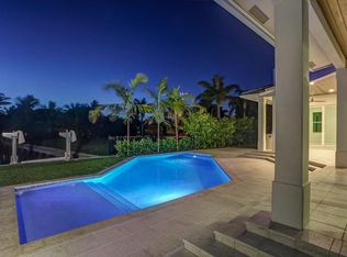 32 Spanish River Dr, Ocean Ridge, FL 33435