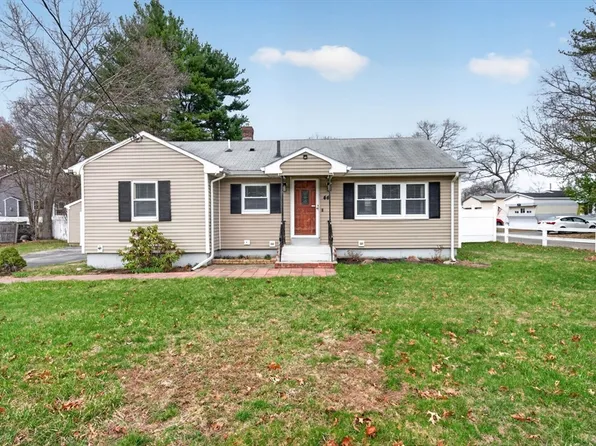 44 Oak St, Billerica, MA 01821