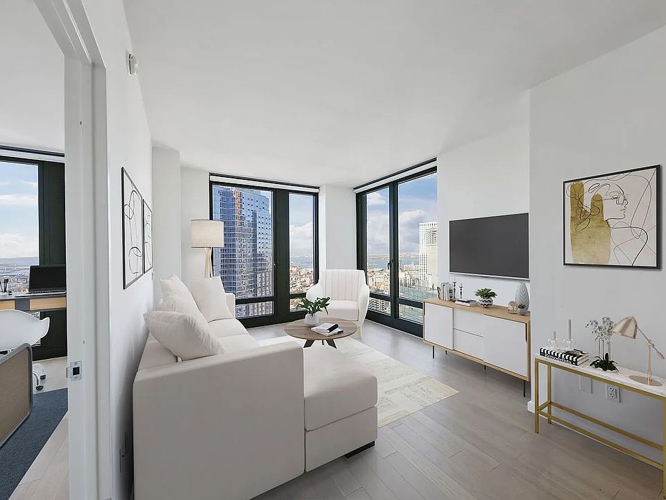 1st image of 250 Ashland Pl #48F