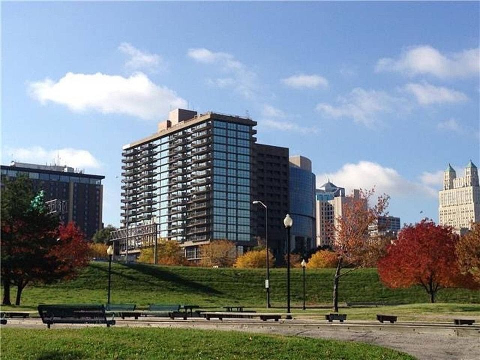 1st image of 600 E Admiral Blvd #1306