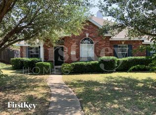 1933 Cochran Dr, Mesquite, TX 75149