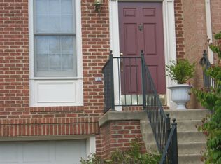 1809 Vance Pl, Vienna, VA 22182