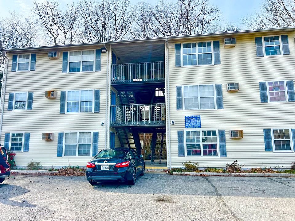 1st image of 451 Frizzell Ave APT A