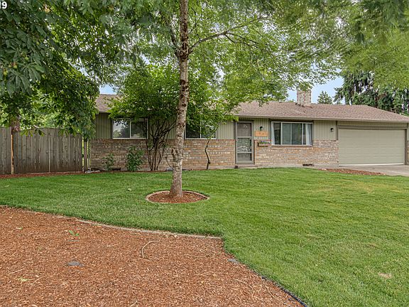 3rd image of 7403 NE 144th Ave