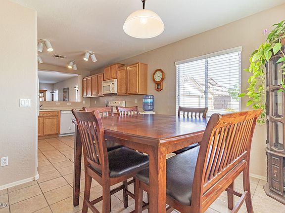 4th image of 27985 N Gold Ln