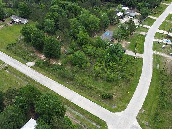 3rd image of 297 County Road 3410