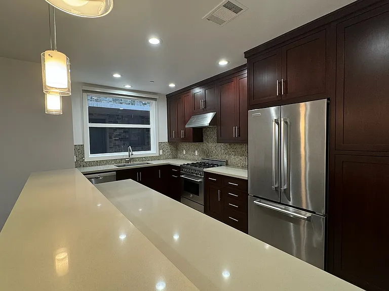 960 N San Antonio Rd #226 — Photo 5