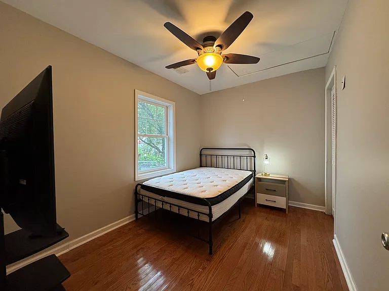 23448 Hoover Ave — Photo 4