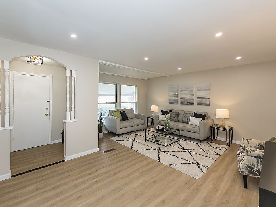 1st image of 11790 New Halls Ferry Rd