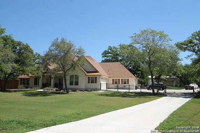 1st image of 104 Circle Six Dr