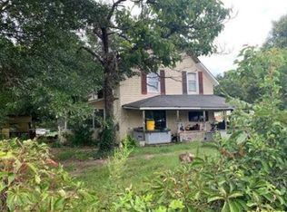 293 S Pea Ridge Rd, Mooresboro, NC 28114