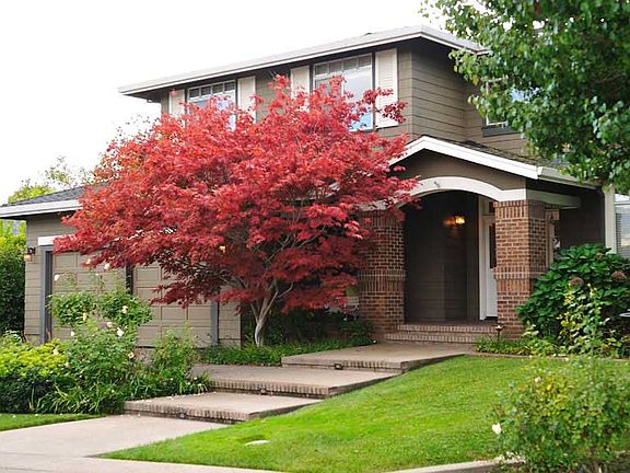 4th image of 1868 Heritage Way