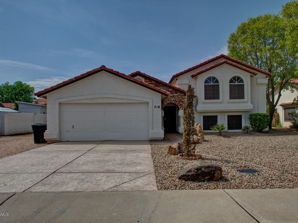 1st image of 718 S Winthrop Circle