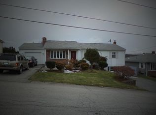 25 Marlow St, Cranston, RI 02920