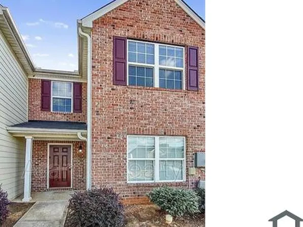 3585 Rock Ridge Dr, Rex, GA 30273